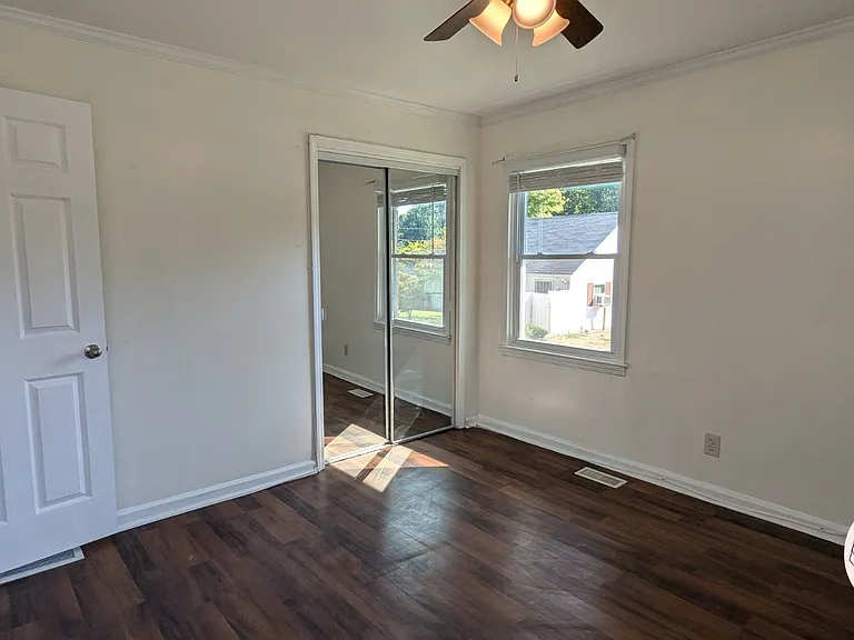 1280 Forrest Ellis Rd — Photo 14