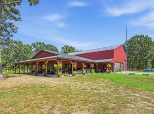 8309 Nighthawk Rd, Neosho, MO 64850