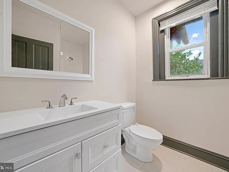 119 S Broad St #4 — Photo 4