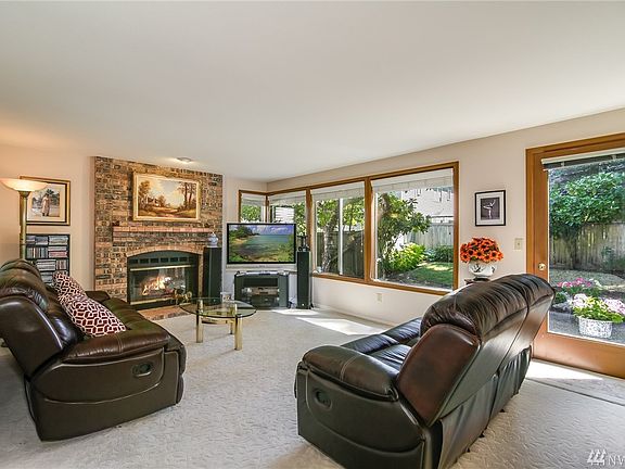 4th image of 16205 25th Dr SE