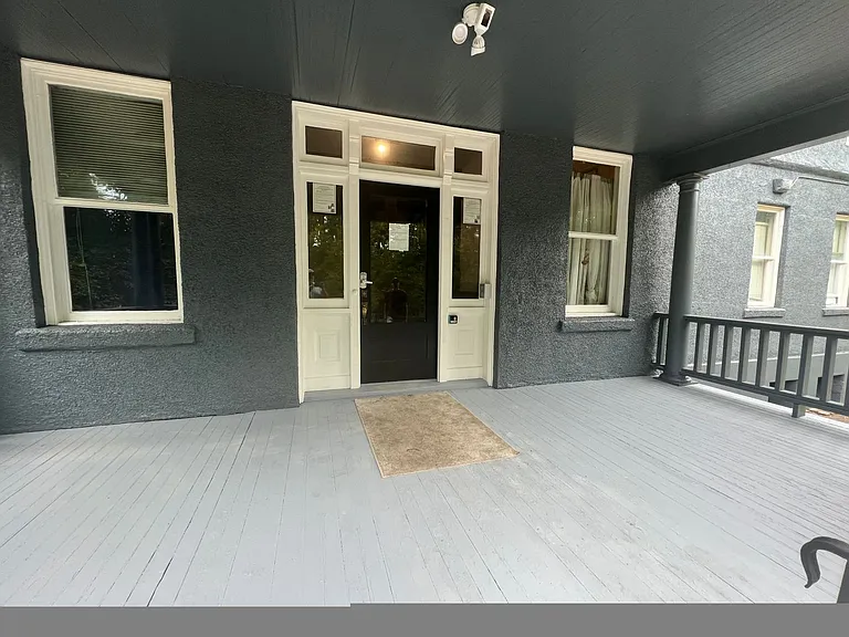 1125 W 11th Ave - 14 Unit — Photo 18