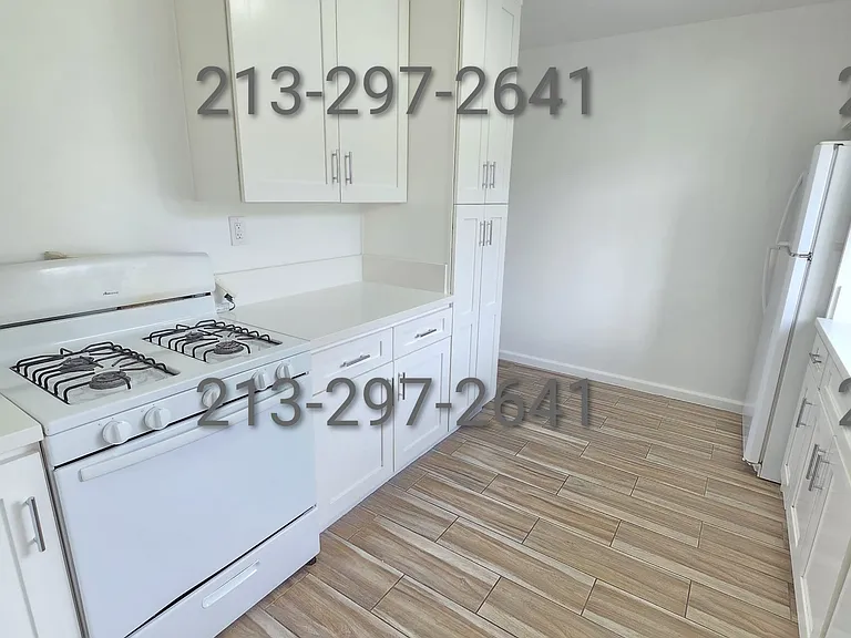 5527 Whitsett Ave #5521-D — Photo 7
