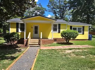 3401 Meade St, Sanford, NC 27332