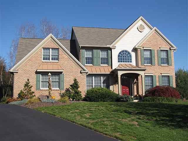 Quiet Cul-de-Sac in Derry Township