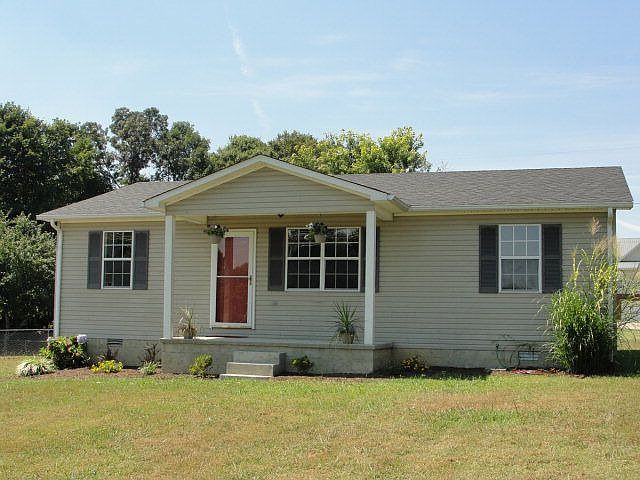 2nd image of 3780 Pippin Rd