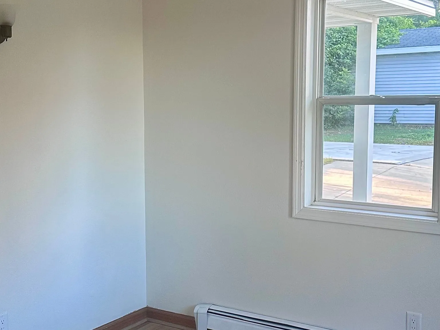 2 bed, 1.0 bath, $1,550 — Photo 4