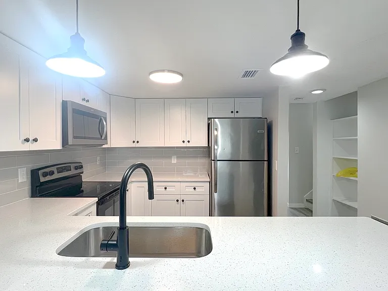 3758 Aristotle Ave — Photo 7