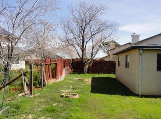 2113 Lightcap St, Lancaster, CA 93535