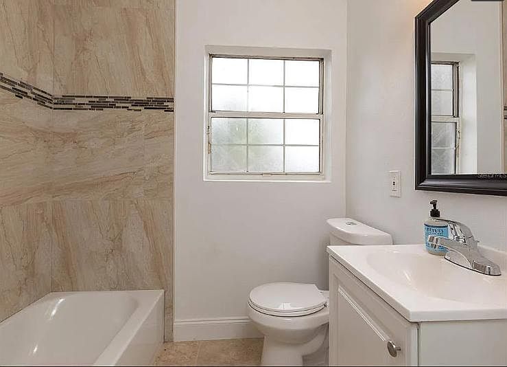 1st image of 701 Solandra Dr