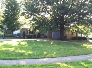 26755 Gershwin Dr, Westlake, OH
