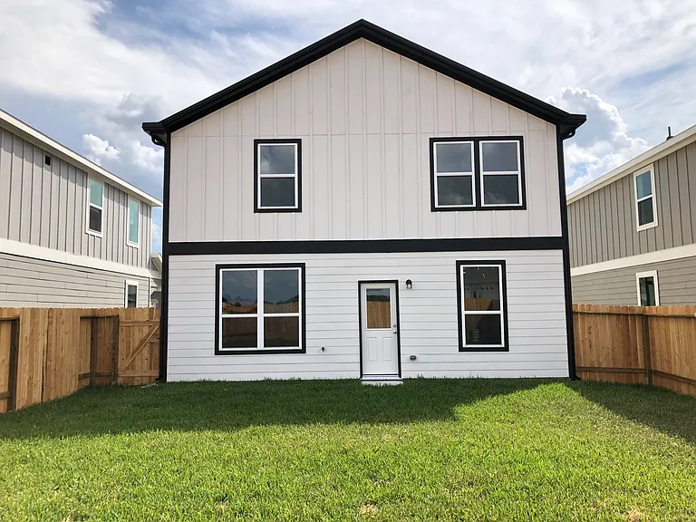 17858 Plow Horse Ln — Photo 5