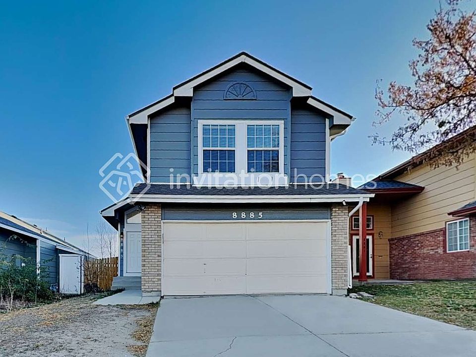 1st image of 8885 Cloverleaf Cir