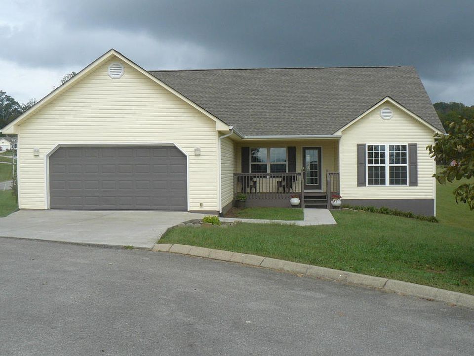1st image of 152 Jenny Dr