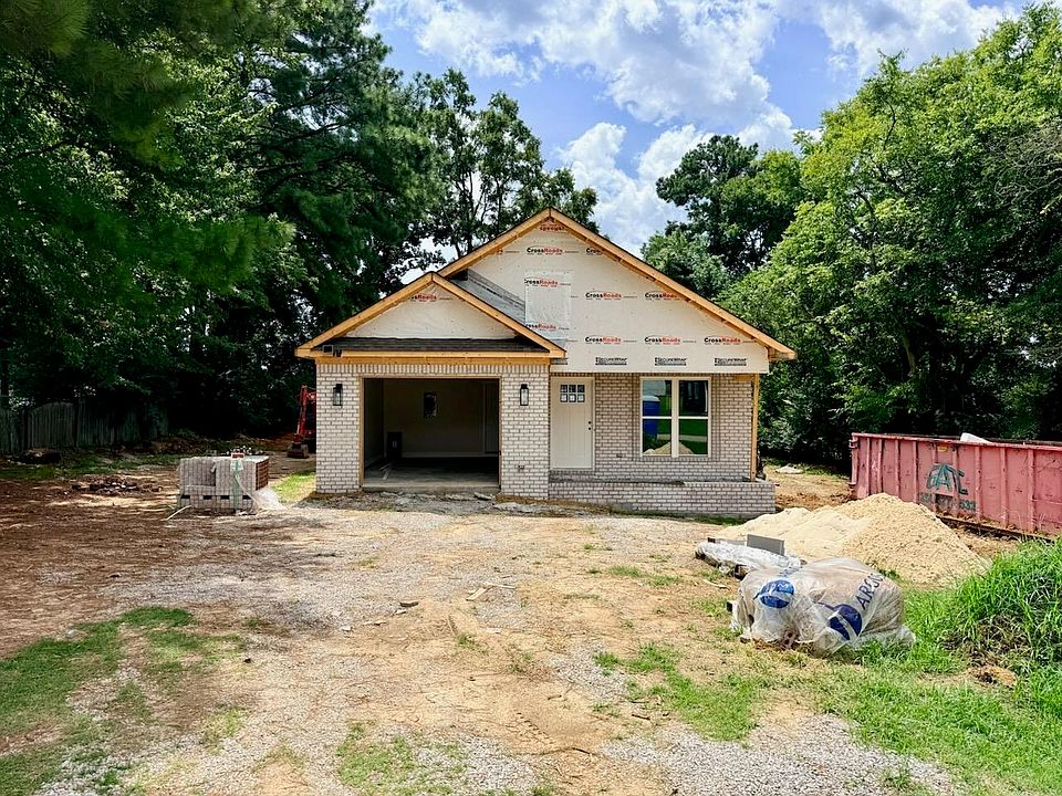 1st image of 104 Pleasant Ridge Dr