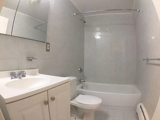 Rented by Uptown Flats LLC | media 27