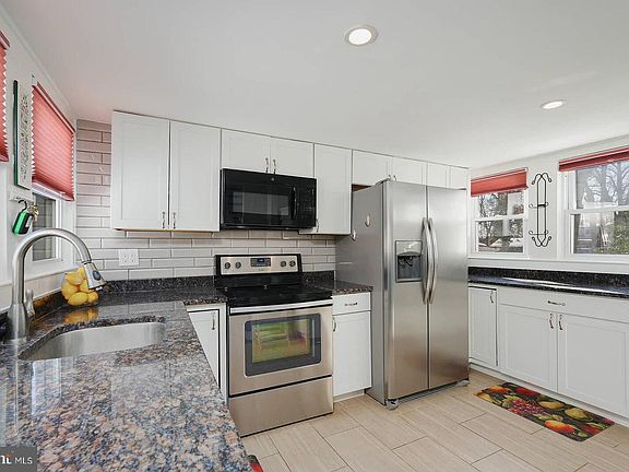 5th image of 7719 Garrison Rd