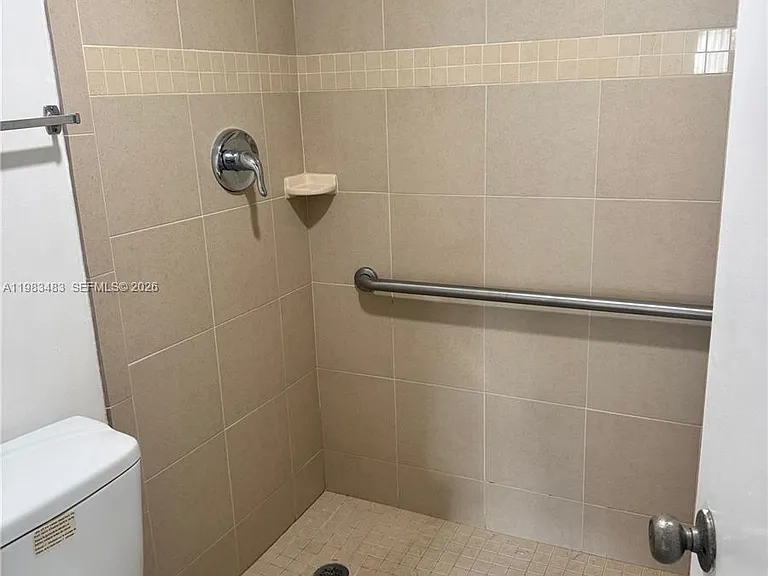 9400 Lime Bay Blvd #206 — Photo 14