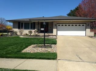 6310 Rousseau Dr, Parma, OH 44129