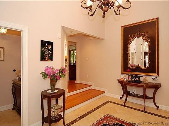 4th image of 9101 Quintana Dr