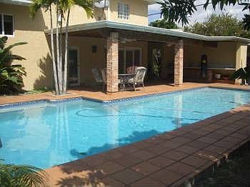 Pool/Terrace