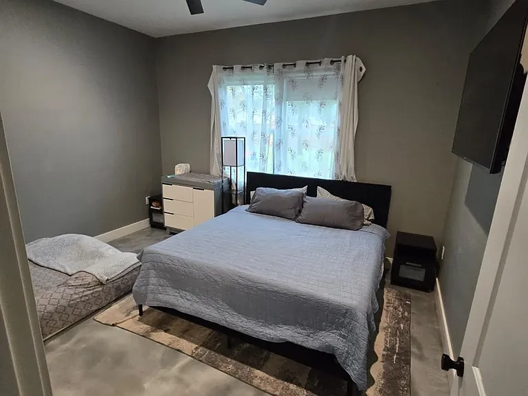 724 Ramsey Ave — Photo 26