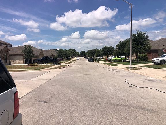 5th image of 6172 Daisy Way
