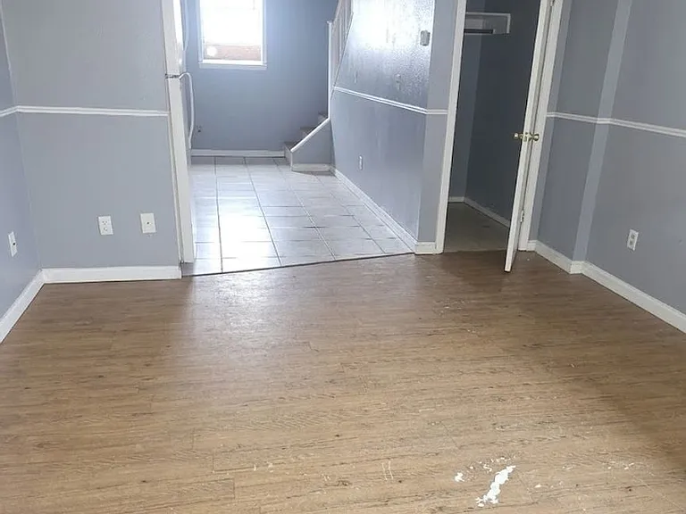 505 Oak St — Photo 37