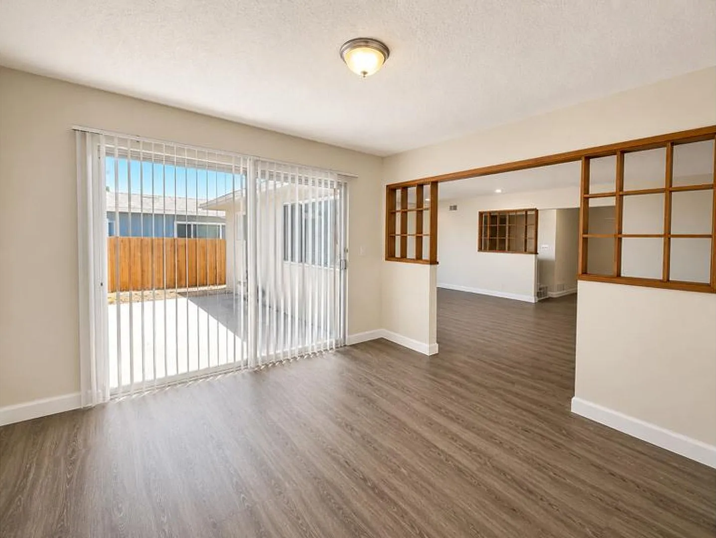 Spacious 4-Bed Home Near SDSU! — Photo 3