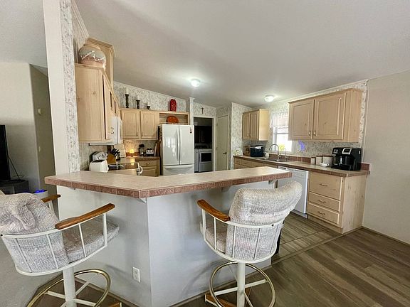 4th image of 3700 S Ironwood Dr Lot 95