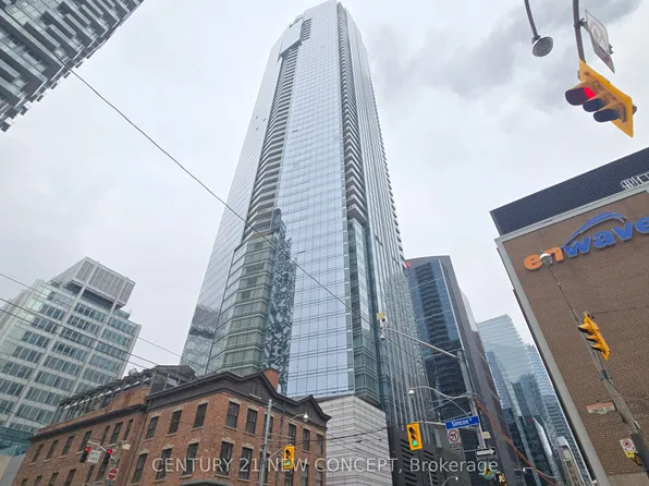 180 University Ave, Toronto, ON