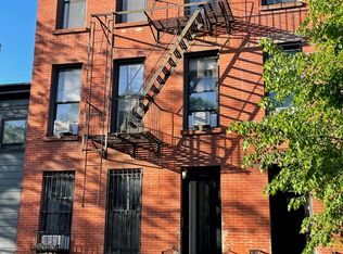 329 16th St, Brooklyn, NY 11215