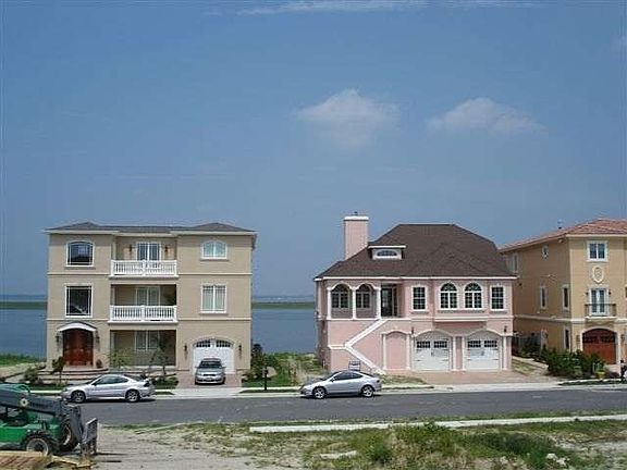 4th image of 3 Hart Ave