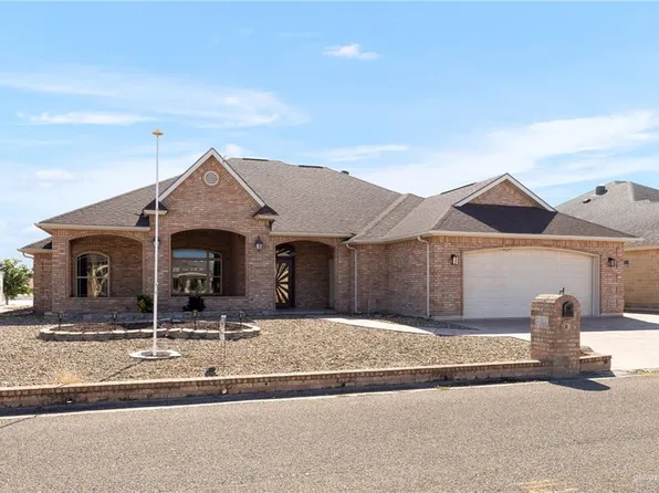 2112 Hole In One Dr, Mission, TX 78572