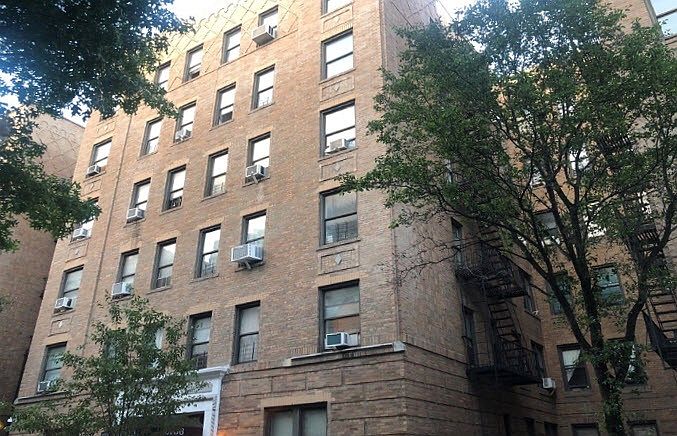 2nd image of 2156 Cruger Ave APT 5J