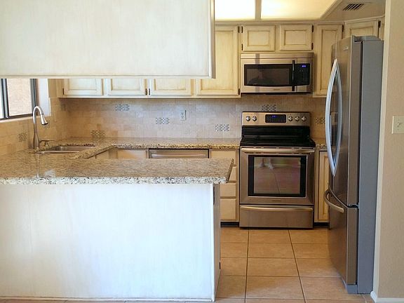 3rd image of 2524 S EL PARADISO Drive #2