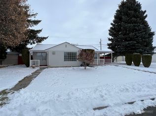 18 G St SE, Ephrata, WA 98823