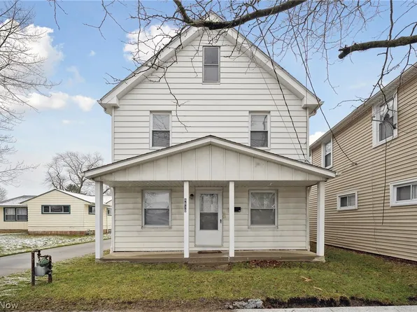 4830 Green Rd, Warrensville Heights, OH 44128