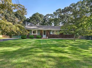 61 Sandra Rd, East Hampton, NY 11937