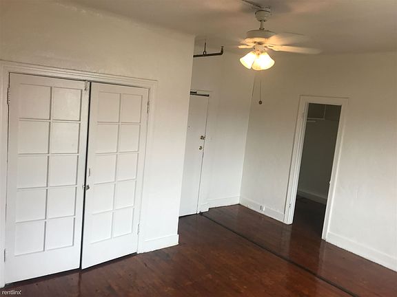 5th image of 129 N Oxford Ave #8536710