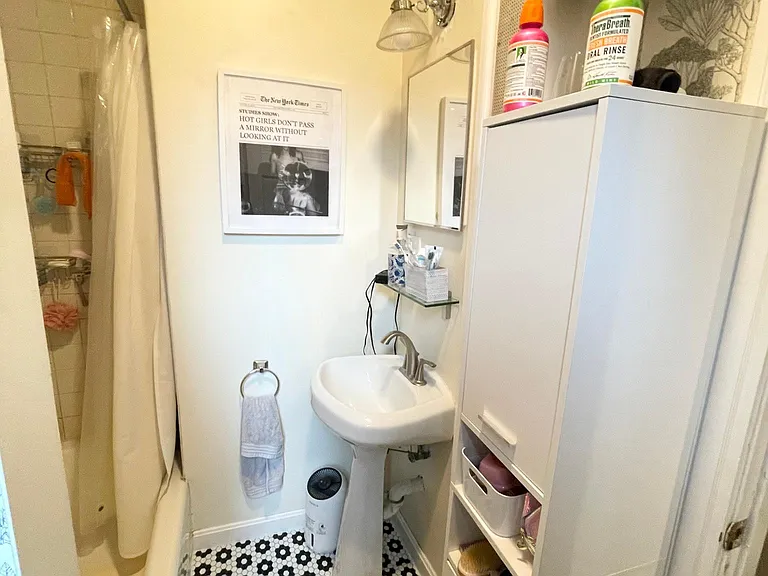 31 Irving St #6 — Photo 14