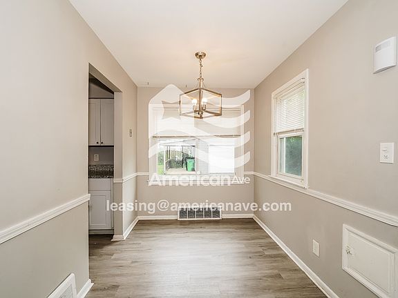 750520_003_dining_room_13800464.jpg
