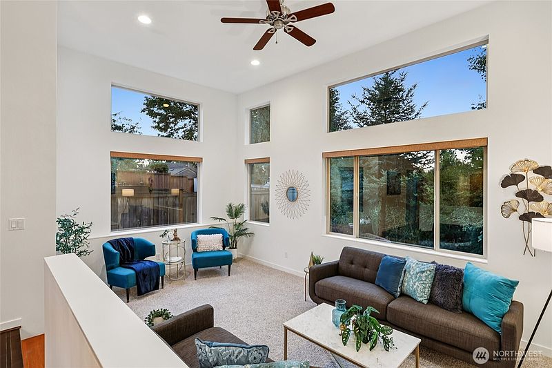 5th image of 1018 NE 103rd Street