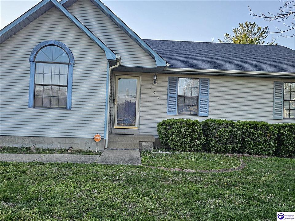 1st image of 305 Oak Valley Dr