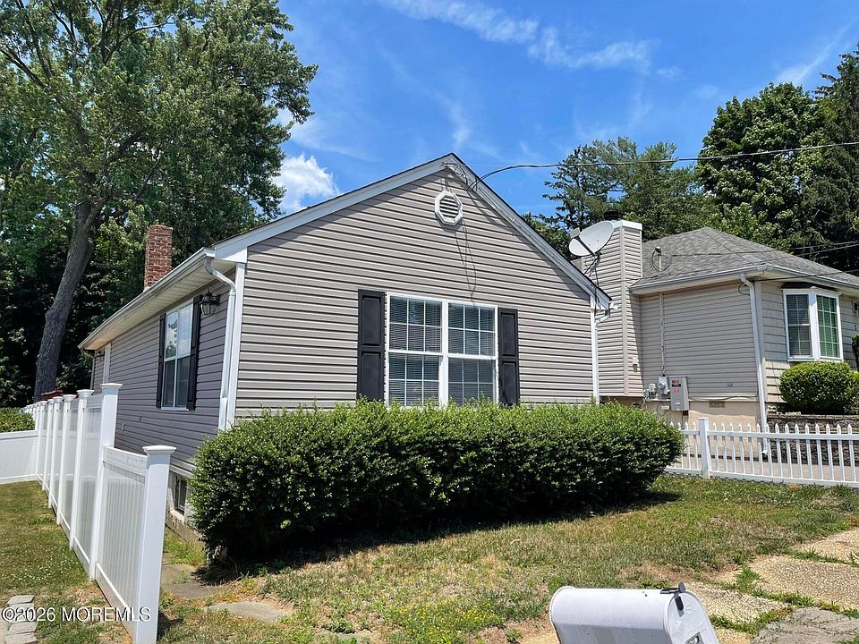 1st image of 5 Hudson Avenue