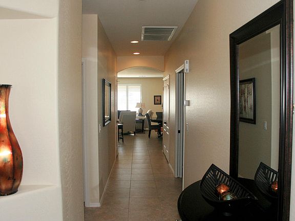 2nd image of 2662 S Springwood Blvd Unit 464