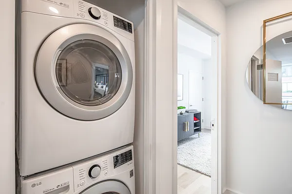 Rented by Compass | media 7