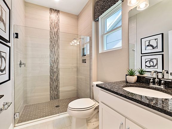 Extra Suite Plus bath