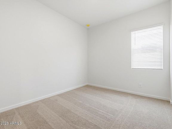 5th image of 17644 W COLLEGE Drive