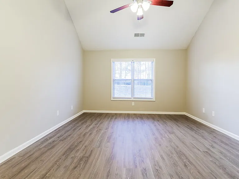 615 Waltman Point Pl — Photo 11