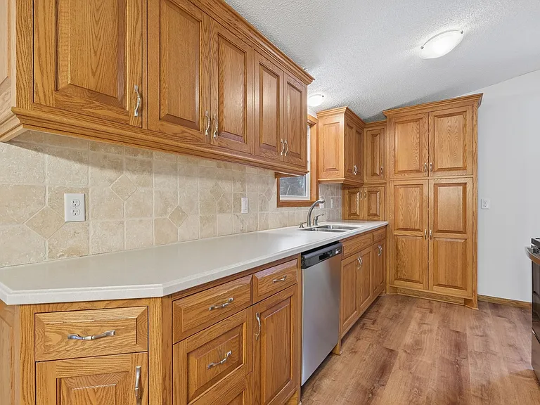 5826 Salisbury Ave — Photo 11